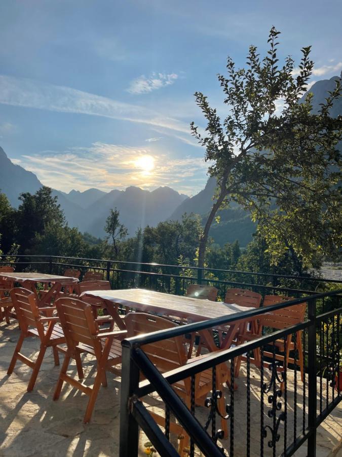 Bujtina Brahim Selimaj Bed & Breakfast Valbone Exterior photo